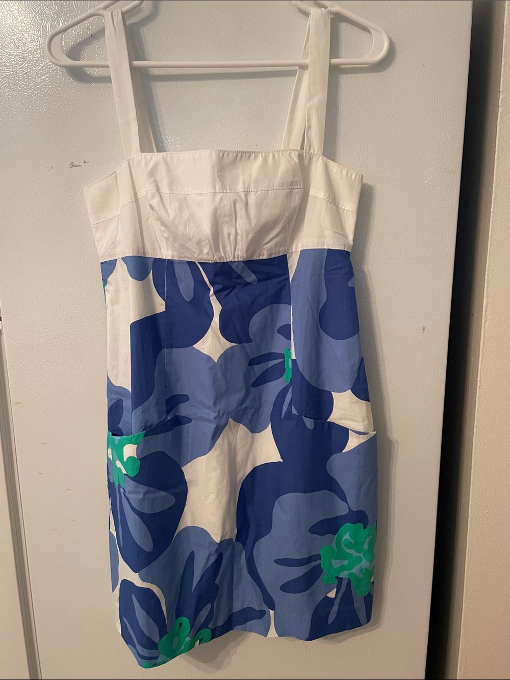 Lilly Pulitzer Size 2 100% Cotton White Blue Green Adjustable Floral Sundress